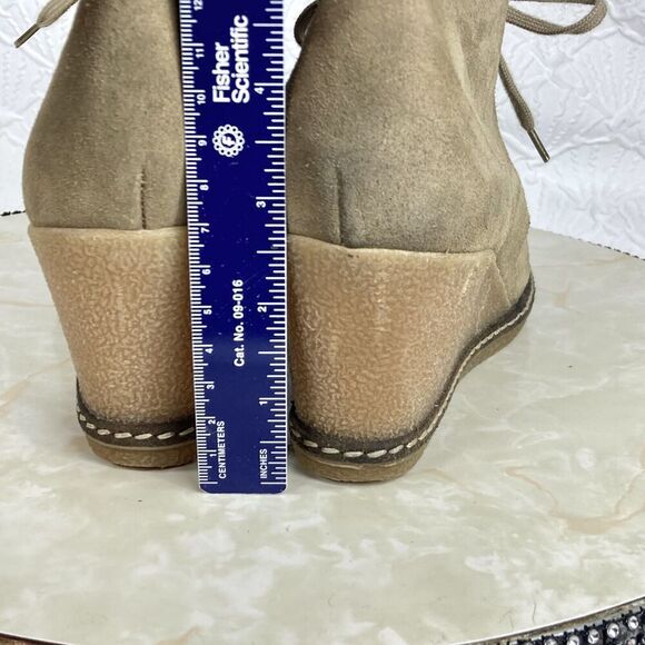 J. Crew Lace Up Ankle Wedge Booties Size 9 Tan Suede Comfort Desert Preppy Boots - Picture 10 of 14